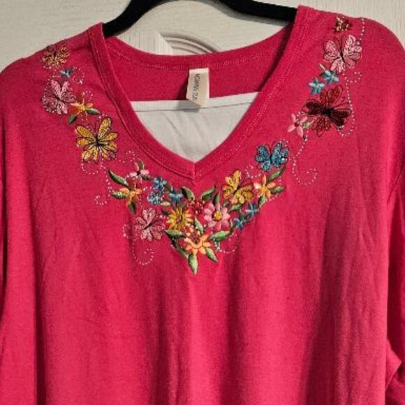 Coral 3X Top with Embroidery - Picture 1 of 2